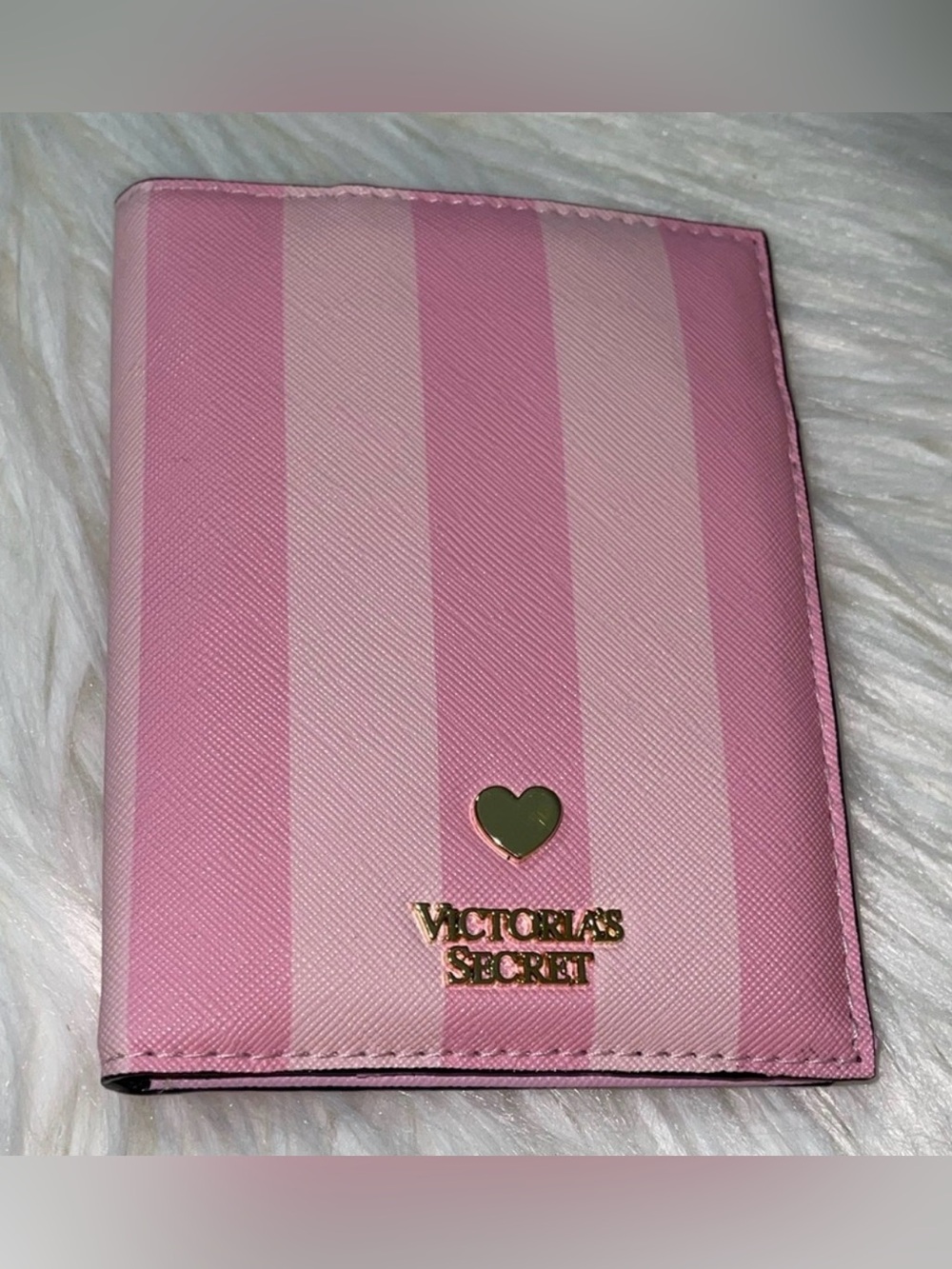 Victoria’s Secret iconic Heritage Stripe Travel MUG & passport case - Picture 2 of 6